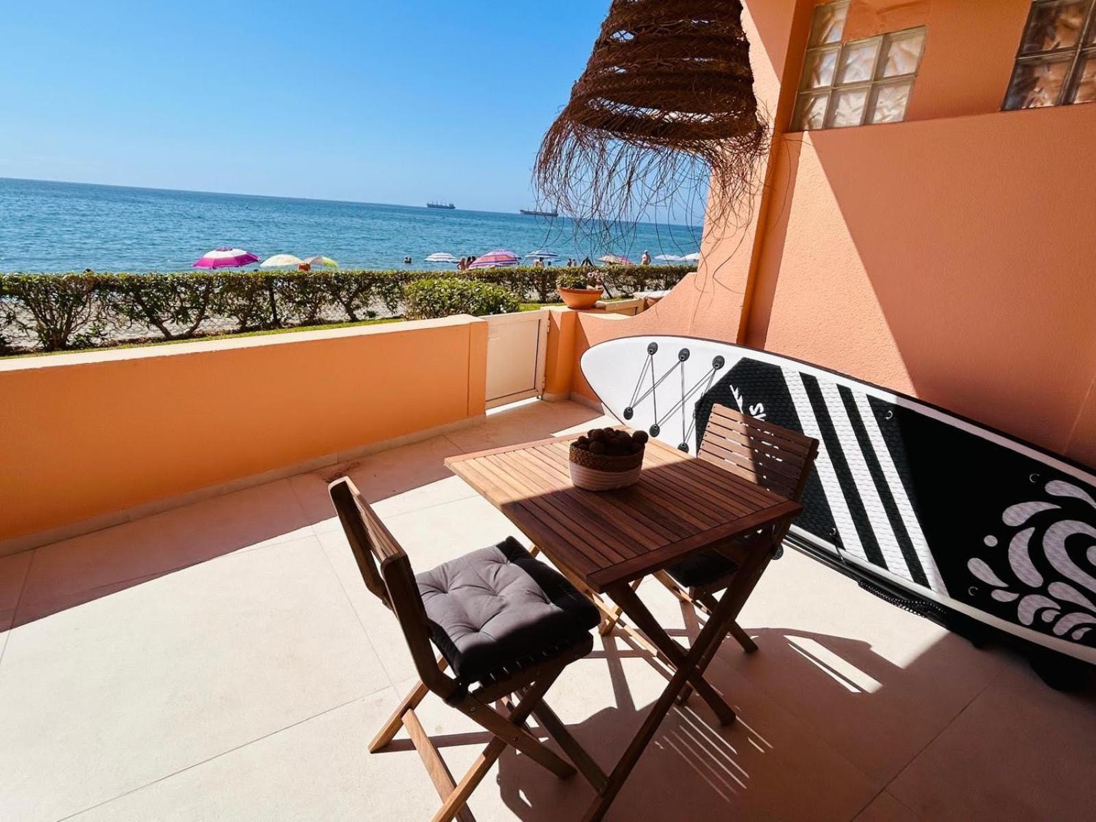 Beachfront Nudist Apartment In Vera Playa Playas de Vera Esterno foto